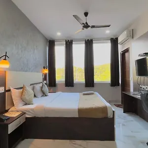Casa 3*, Chandigarh India
